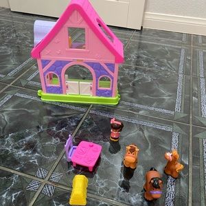 Little people horse ranch